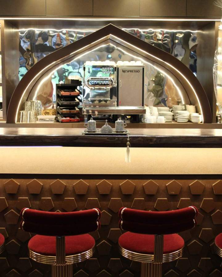 Comptoir restaurant moderne Le Petit-Quevilly