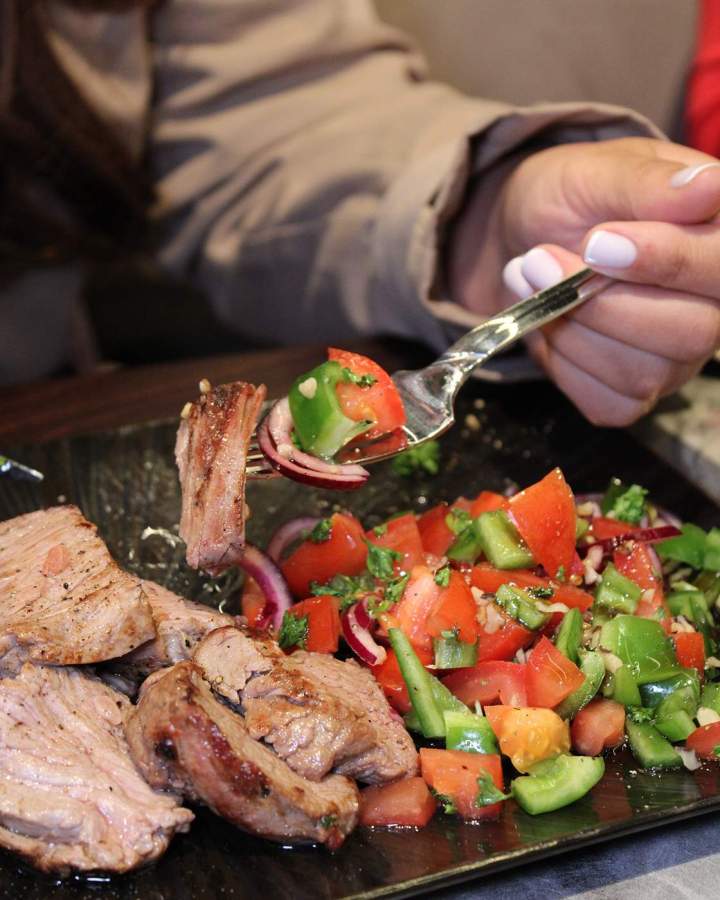 Salade et viande Le Petit-Quevilly